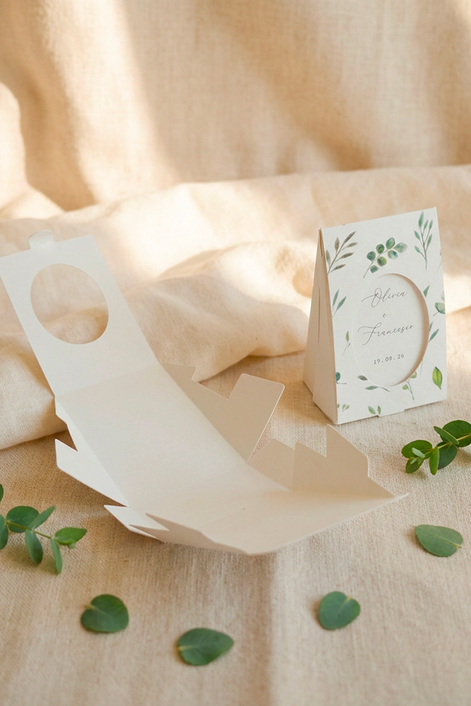 Scatolina intagliata - Foto n. 1/2