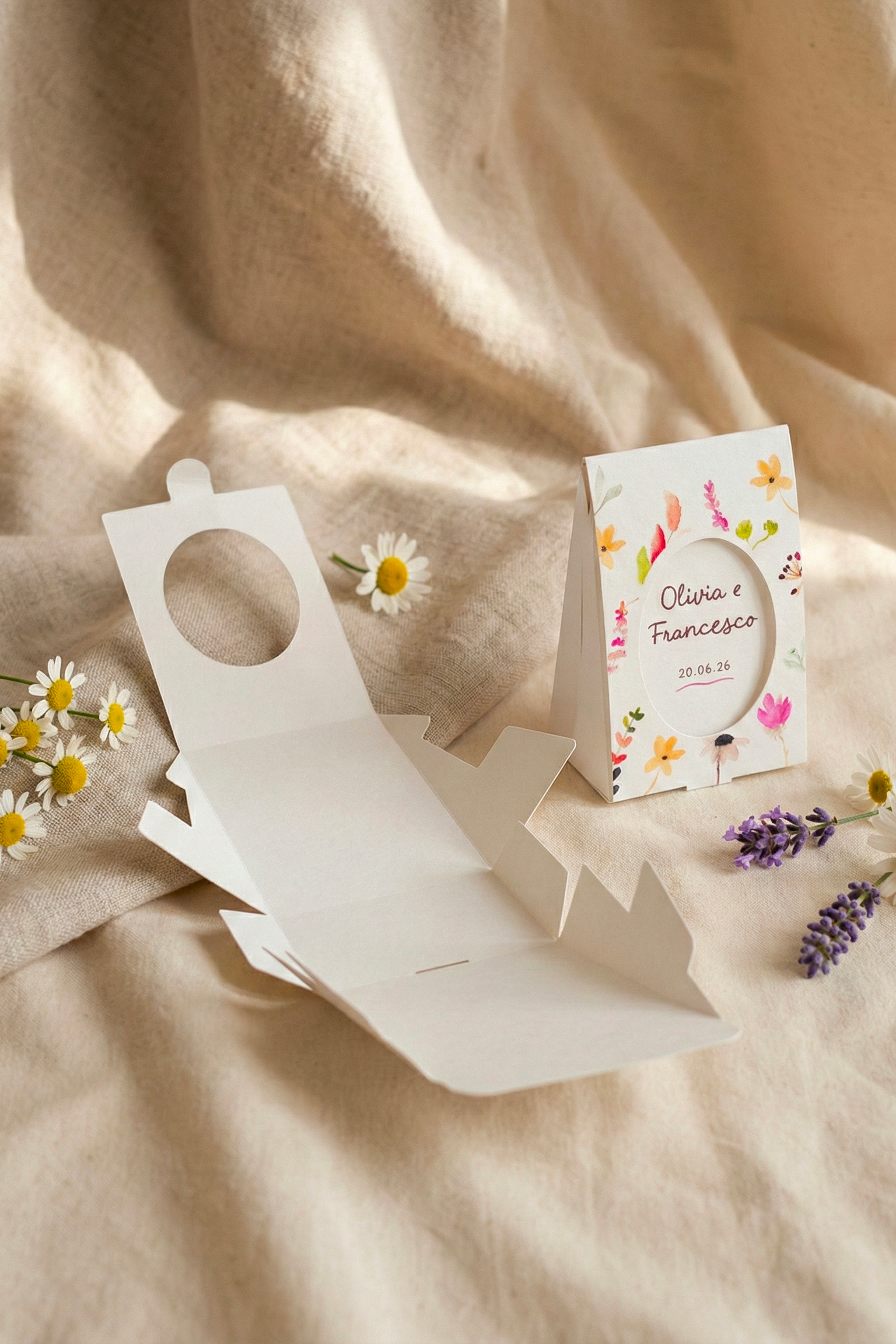 Scatolina intagliata - Foto n. 2/2