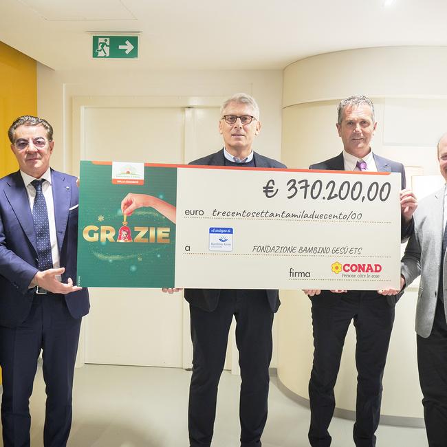 Conad dona 370 mila euro per il Centro di cure palliative pediatriche di Passoscuro